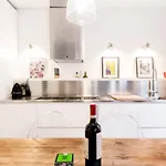 Welkhom Bocconi Loft 2bdr And 2bth Milan