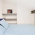 Апартаменты Welkhom Bocconi Loft 2bdr And 2bth